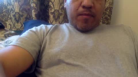 Snapshot of smoothstrik3r chatting on January 5, 4:38 pm smoothstrik3r online show from January 5, 4:38 pm