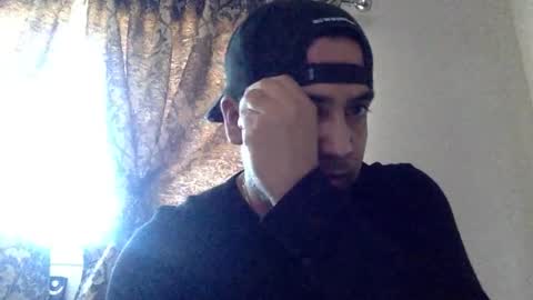 Snapshot of smoothstrik3r chatting on October 26, 6:10 pm smoothstrik3r online show from October 26, 6:10 pm