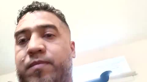 Snapshot of smoothstrik3r chatting on October 14, 10:06 pm smoothstrik3r online show from October 14, 10:06 pm