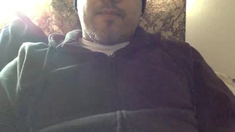 Snapshot of smoothstrik3r chatting on December 11, 5:43 pm smoothstrik3r online show from December 11, 5:43 pm