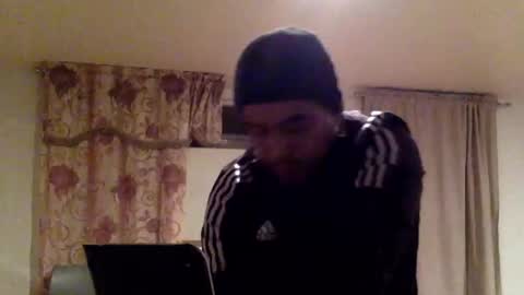 Snapshot of smoothstrik3r chatting on October 13, 12:22 pm smoothstrik3r online show from October 13, 12:22 pm