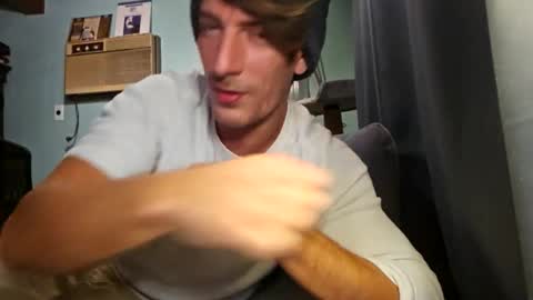 Snackyyyy online show from March 5, 3:36 am