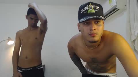 Snapshot of snak_master1 chatting on September 25, 6:51 pm snak_master1 online show from September 25, 6:51 pm