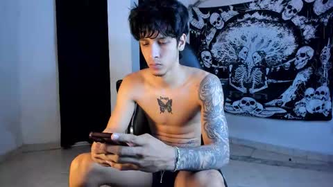 snakebutterfly online show from February 23, 7:10 am