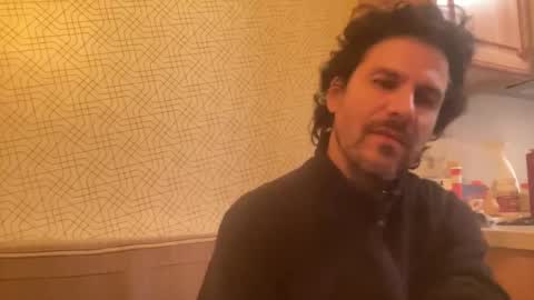 snfrisco1976 online show from December 3, 6:57 am