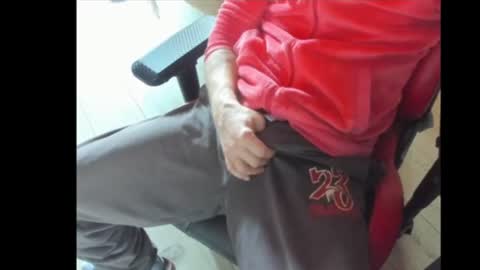 Snapshot of snip1977 chatting on March 9, 8:18 am snip1977 online show from March 9, 8:18 am