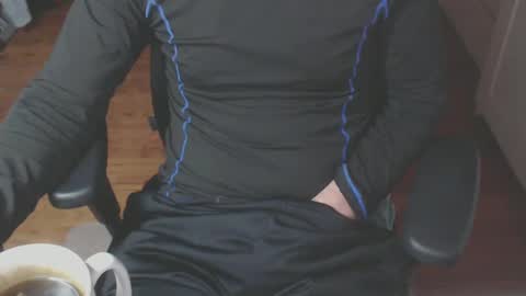 Snapshot of snooze85 chatting on December 26, 7:16 pm Cbt-Slave online show from December 26, 7:16 pm