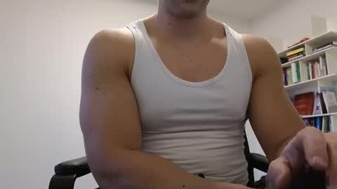 luca -   online show from February 8, 4:22 pm