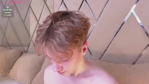 PAUL online show from January 7, 9:09 pm