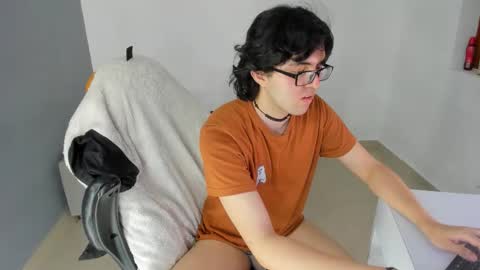 Sohokat Doll online show from October 11, 5:55 am