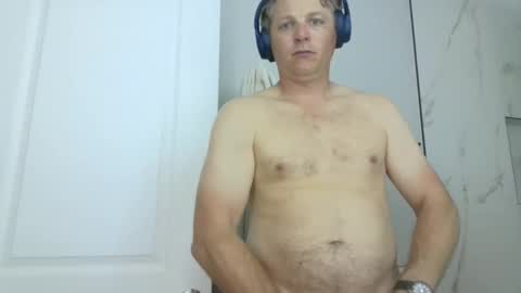 sohottonight63 online show from February 18, 9:40 am