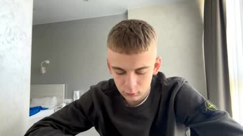 Jett online show from April 27, 11:18 am