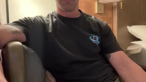 Some guy00 online show from February 18, 3:04 am