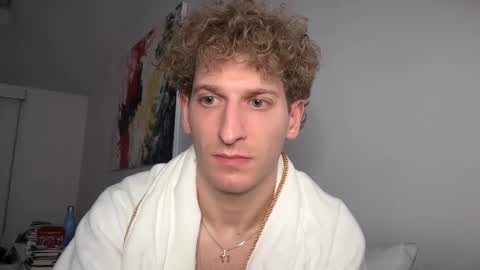 Evan online show from February 13, 4:32 am