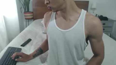 Snapshot of sornero777111 chatting on September 29, 7:10 pm businessman online show from September 29, 7:10 pm