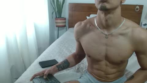 Snapshot of sornero777111 chatting on October 7, 7:29 pm businessman online show from October 7, 7:29 pm