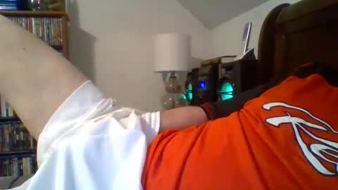 sosofaggot online show from February 16, 1:38 pm