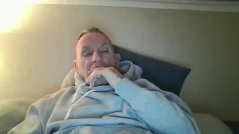 sox1957 online show from February 8, 10:43 am