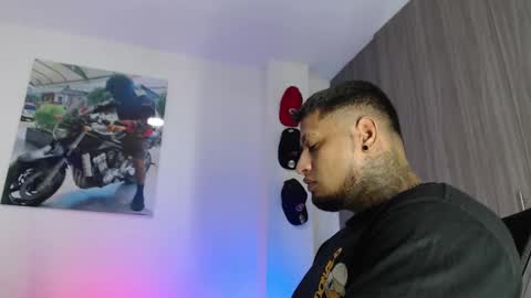 soy_apolo online show from November 7, 6:22 pm