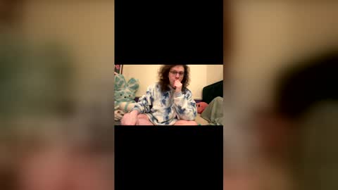 Soyboy20 online show from December 21, 7:05 am