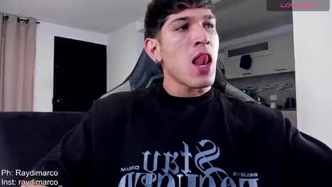 RayDimarco  independent model online show from November 12, 1:33 am