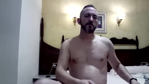 Snapshot of spanishharddick chatting on February 4, 12:19 am Manu online show from February 4, 12:19 am