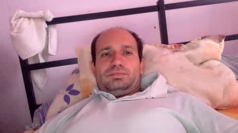 Snapshot of sparei7 chatting on September 30, 2:53 pm Snaiky online show from September 30, 2:53 pm