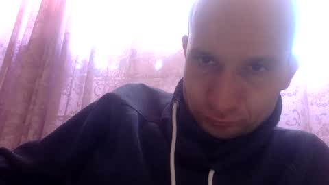 Snapshot of sparei7 chatting on February 9, 1:14 pm Snaiky online show from February 9, 1:14 pm