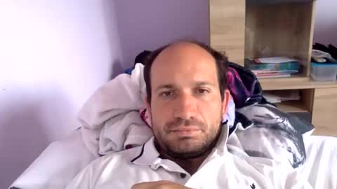 Snaiky online show from May 7, 1:33 pm