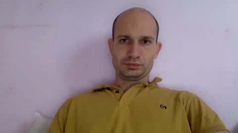 Snapshot of sparei7 chatting on December 11, 8:59 am Snaiky online show from December 11, 8:59 am