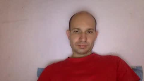 Snapshot of sparei7 chatting on December 9, 6:55 am Snaiky online show from December 9, 6:55 am