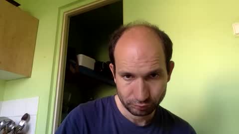 Snaiky online show from May 5, 1:13 pm