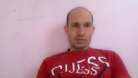 Snapshot of sparei7 chatting on December 18, 10:40 am Snaiky online show from December 18, 10:40 am