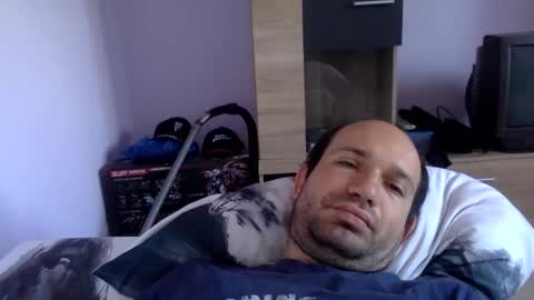 Snaiky online show from May 4, 8:38 am