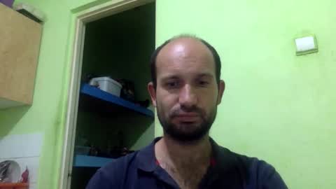 Snapshot of sparei7 chatting on September 14, 9:28 pm Snaiky online show from September 14, 9:28 pm
