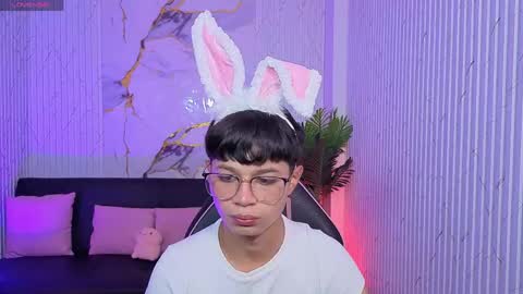 spark_tay online show from April 28, 2:38 am