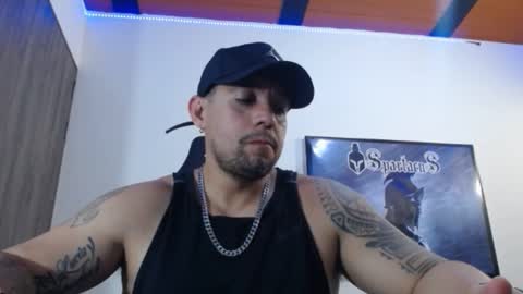     online show from November 12, 6:19 am