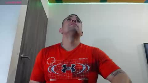 Snapshot of spartacus_cam chatting on January 21, 4:55 am online show from January 21, 4:55 am