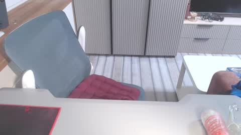 Art online show from February 11, 6:46 pm