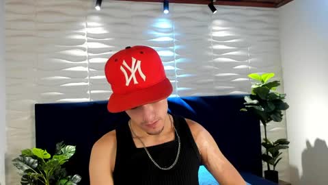 Spencer  online show from April 30, 8:57 pm