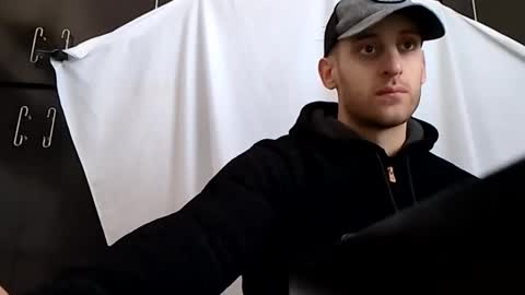 Snapshot of spider_0090 chatting on February 11, 7:54 am Marco. When Im offline you can view premium content in bio online show from February 11, 7:54 am