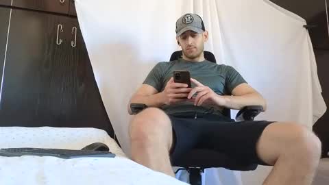 Snapshot of spider_0090 chatting on September 13, 8:37 am Marco. When Im offline you can view premium content in bio online show from September 13, 8:37 am