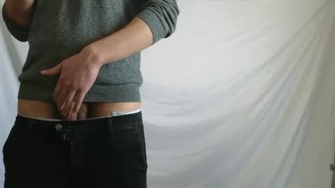 Marco. When Im offline you can view premium content in bio online show from April 23, 8:52 am