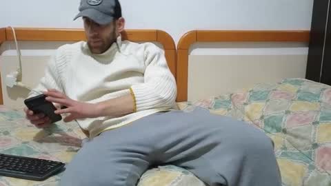 Snapshot of spider_0090 chatting on February 24, 7:08 pm Marco. When Im offline you can view premium content in bio online show from February 24, 7:08 pm