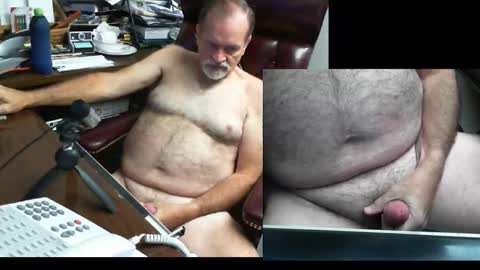 Snapshot of spitfire1964 chatting on September 9, 4:06 pm Spitfire online show from September 9, 4:06 pm
