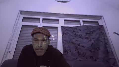 spliffray online show from April 28, 1:22 am