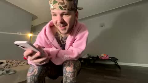 Keepscrolling online show from January 8, 8:03 pm