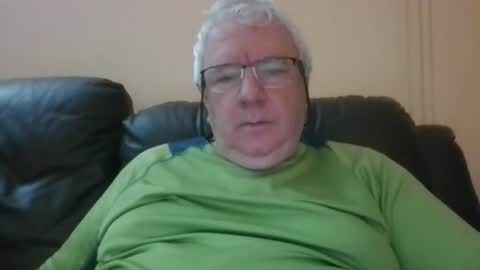 springtine online show from June 17, 11:17 pm