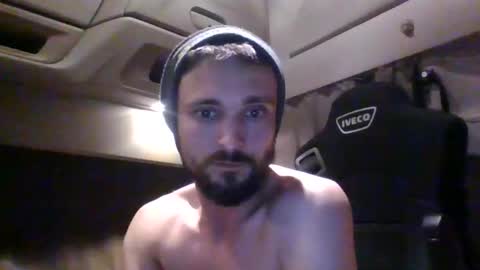Snapshot of spyco82 chatting on December 4, 7:01 pm spyco82 online show from December 4, 7:01 pm