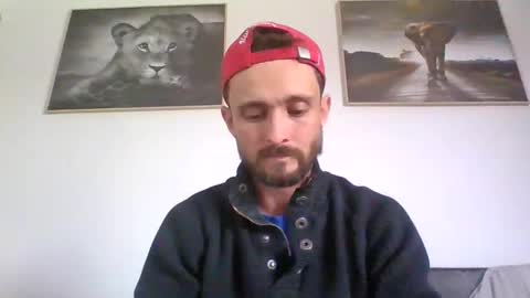 Snapshot of spyco82 chatting on October 9, 8:30 am spyco82 online show from October 9, 8:30 am